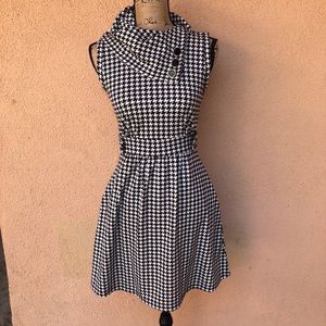 ModCloth Houndstooth Dress